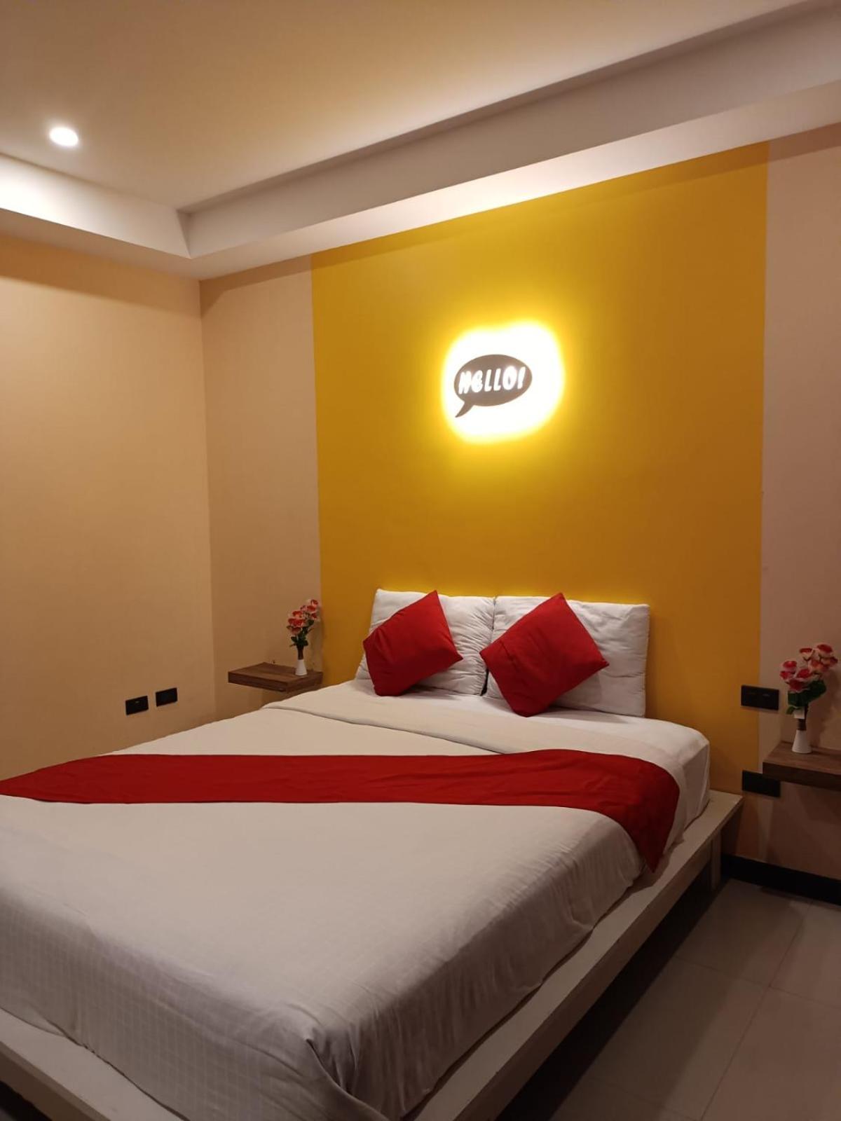 Aura Inn Rooms Паттайя Экстерьер фото
